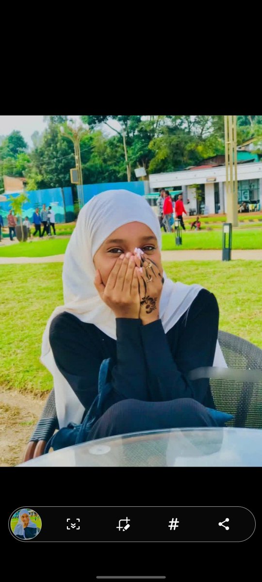 MuhammadIbh5yb's tweet photo. She's not from Ethopia Or Saudia 
She's from Maiduguri ❤️ https://t.co/RGy9y9E70n