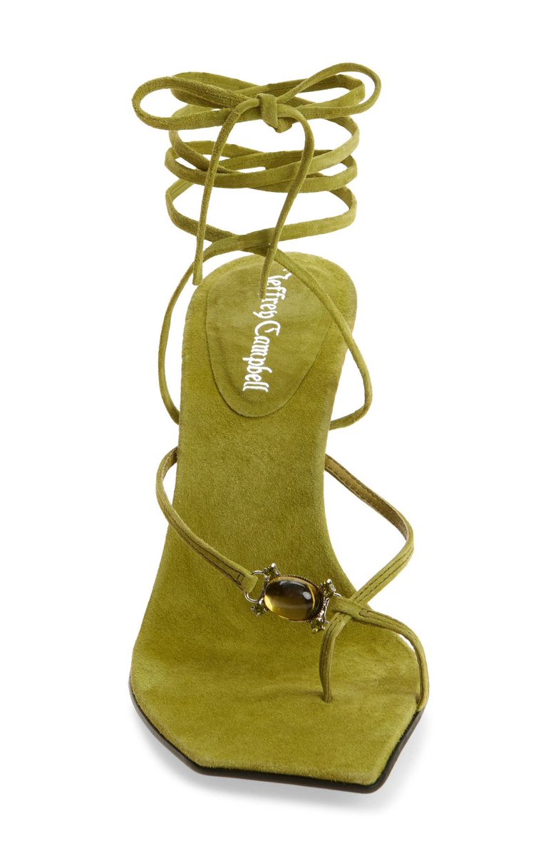LushAuraa222's tweet photo. Jeffrey Campbell https://t.co/aE6Q1fGXYx