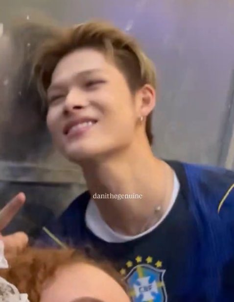 hoonikue's tweet photo. HE LOOK SO BOYFRIEND 😩 https://t.co/tSPiQ0xdnM