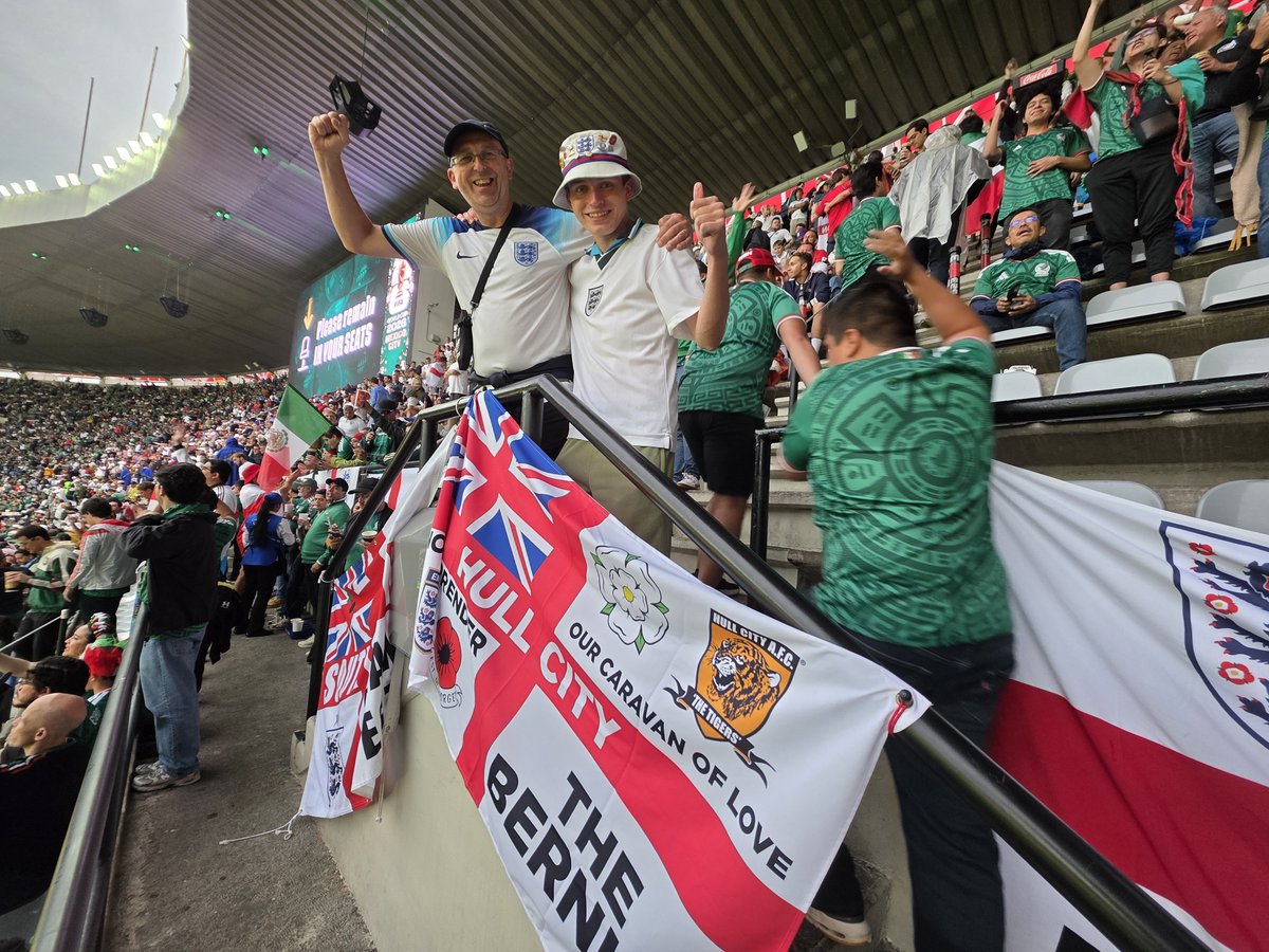 footballandgigs's tweet photo. @WeAreFreeLions @UKinMexico @MexicoCity26 Couldn't have put it better myself, we've felt really welcome here and a trip me and my son won't forget.
If anyone has found our flag we would massively appreciate being reunited with it https://t.co/SBQ6BUQvAm