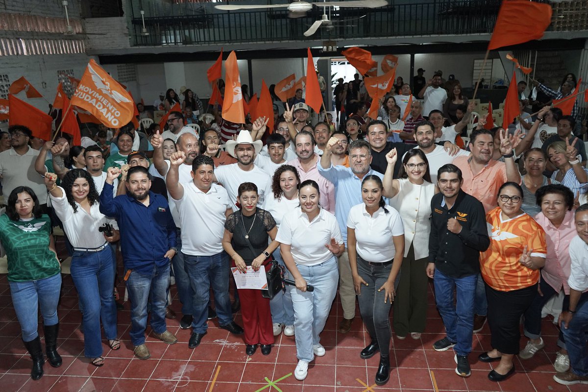 MovCiudadanoJal's tweet photo. En San Juanito de Escobedo estamos #Al100 con la toma de protesta de la nueva comisión operativa municipal, encabezada por Maricela García. 💪 https://t.co/zFhE0EfqW5