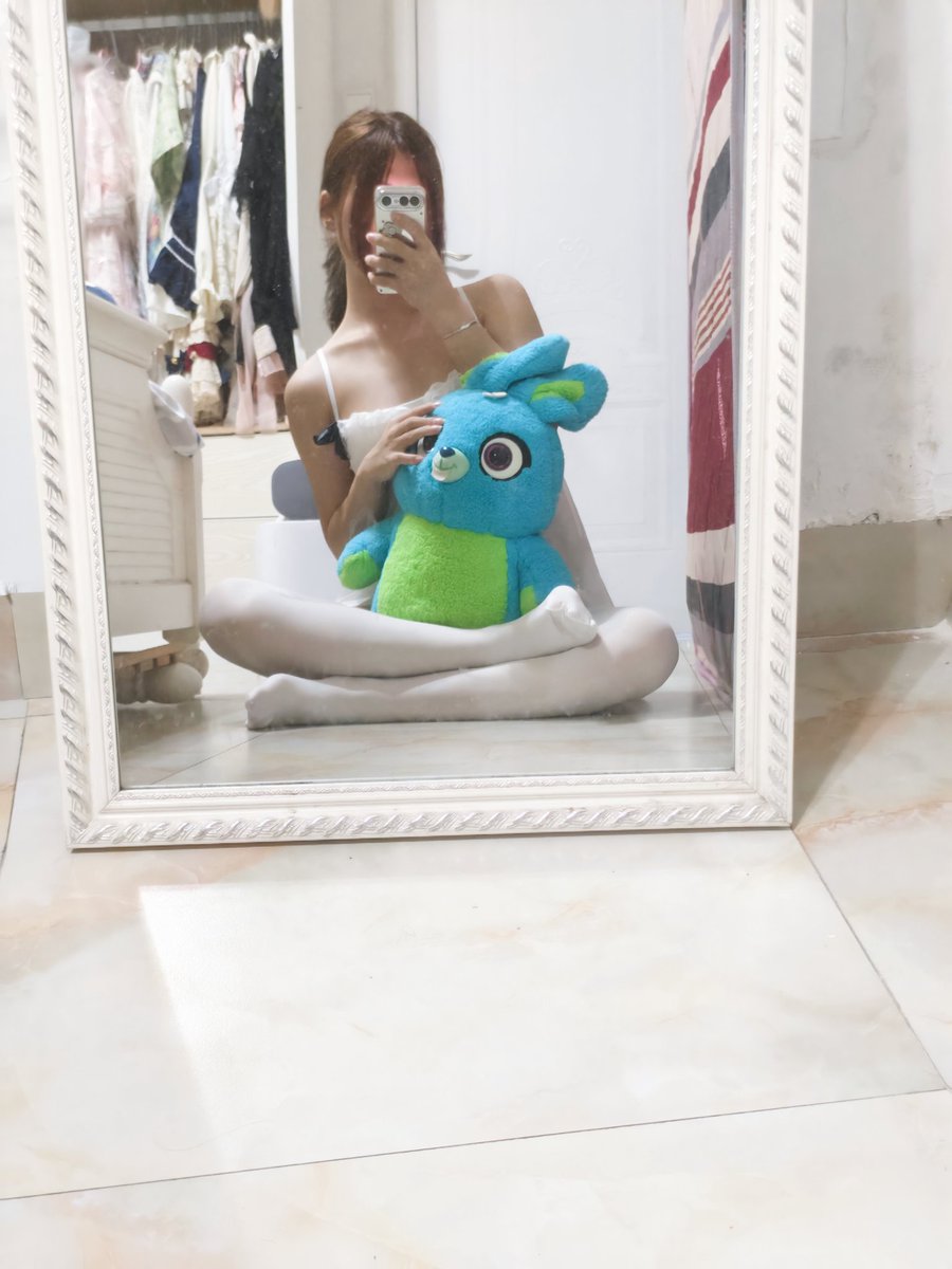 xiaoyan20060607's tweet photo. 紧紧缠住的不只是���线，还有你和我（买来当睡衣的and这个兔子也是兔子！）
#男娘 #药娘 #mtf #长沙 https://t.co/zWr74O0FU6
