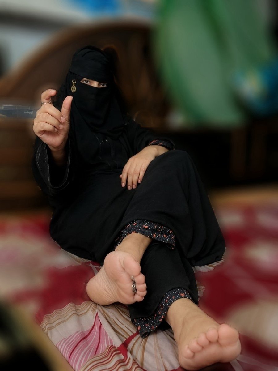 Saajugoddess's tweet photo. You're so pathetic 🤢that just looking at My
dirty feet makes your miserable little
micro stand at attentio You sniff My
feet like a dog, and in your head there's
only one thought: about how your Lady
might let you lick it all up Remember,
you're lower than the dust on My
Feet😂 https://t.co/ZMhRp30xQk