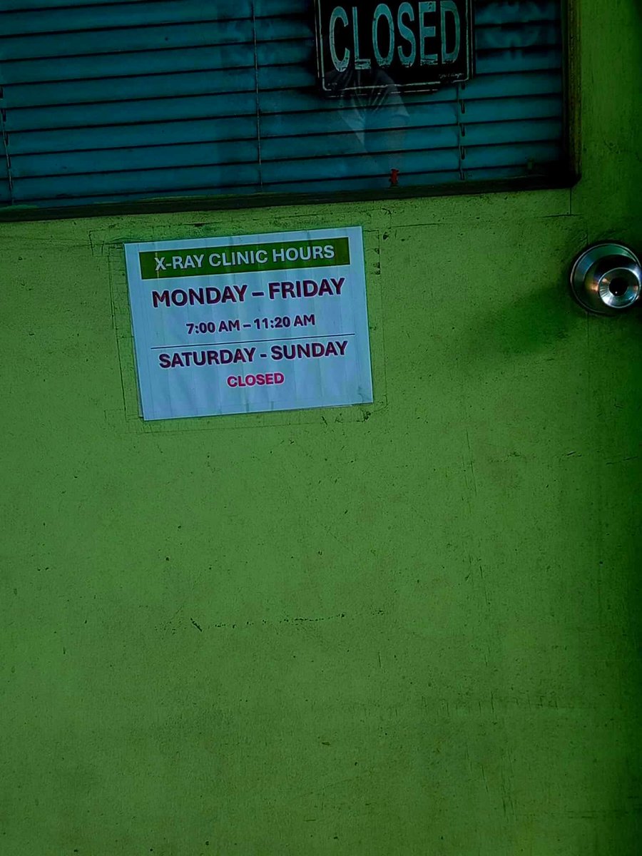 itsmesisa16's tweet photo. @BeldexCoin honestly just trying to surround myself with my favorite color, even if it's a random clinic door lol 🚪💚

$BDX https://t.co/VnupKSP1J5