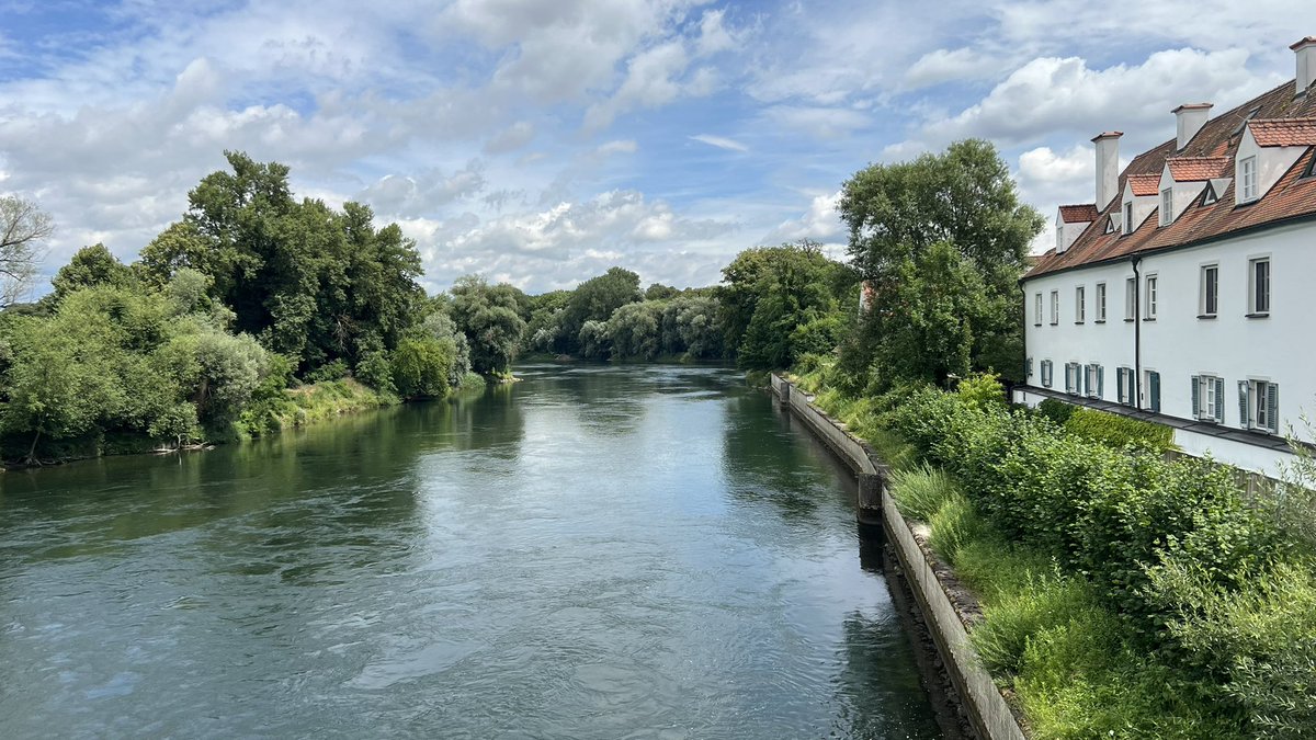 langcaroline's tweet photo. Neuburg an der Donau ist auch so ein hübsches Städtchen https://t.co/YAmEq53ptr