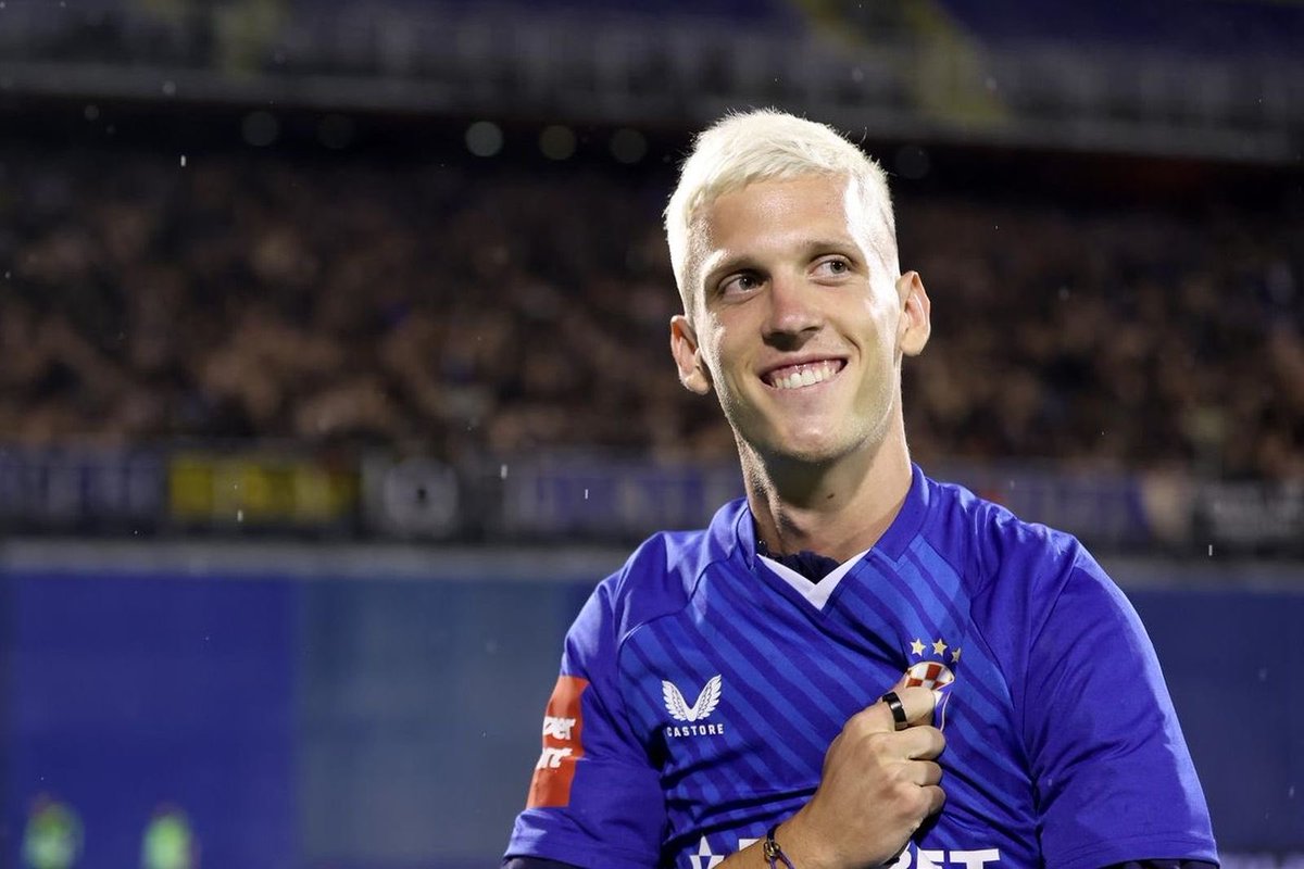 gradjanski1911's tweet photo. Dani Olmo za TeleDeporte prije utakmice s Portugalom:
"Protiv kojega kluba ne bi volio igrati?", pitao ga je novinar.
"'Ma jedan moj bivši klub, Dinamo Zagreb", odgovorio je Olmo.
"Za što te vežu najljepše uspomene?", bilo je novo pitanje.
"Za Dinamo Zagreb", odgovorio je Olmo.
'Kome se najviše diviš?', bilo je zadnje pitanje
"Dinamu. Zbog onoga što sam tamo doživio."

Ajmo Olmiću! Gaaaazi! 💙
@daniolmo7