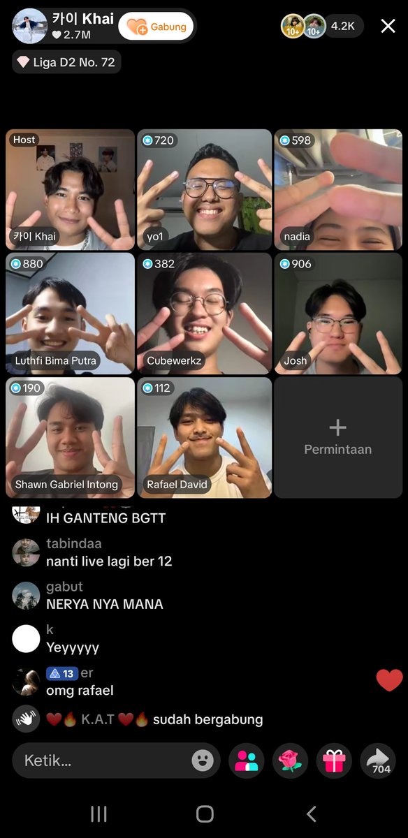 srhdamanda's tweet photo. Happy banget malam ini. Terimakasih coc season 2. #khai #yoan #nerya #nadia #nevan #wapanglakah #max #joshua #shawn dan #rafael #clashofchampions2 ❤ https://t.co/GSFbV39GFC