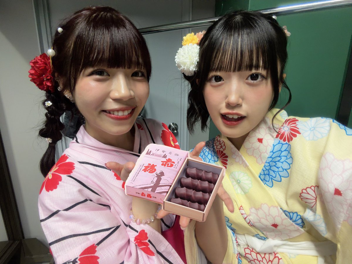 yurika_spv_'s tweet photo. おはよ〜！
昨日は髪型お揃いだったなこさん💗と話しかけてくれたひよちゃんもえのちゃん（みゆさんふたばちゃんもゆりかのスマホで撮り忘れた😿🤦🏻‍♀️）🩵と大好きな赤福ねぇさんと撮ってもらいました🫶🏻
ノースサウンドしか勝たん❕😚 https://t.co/tTya5LYFbk