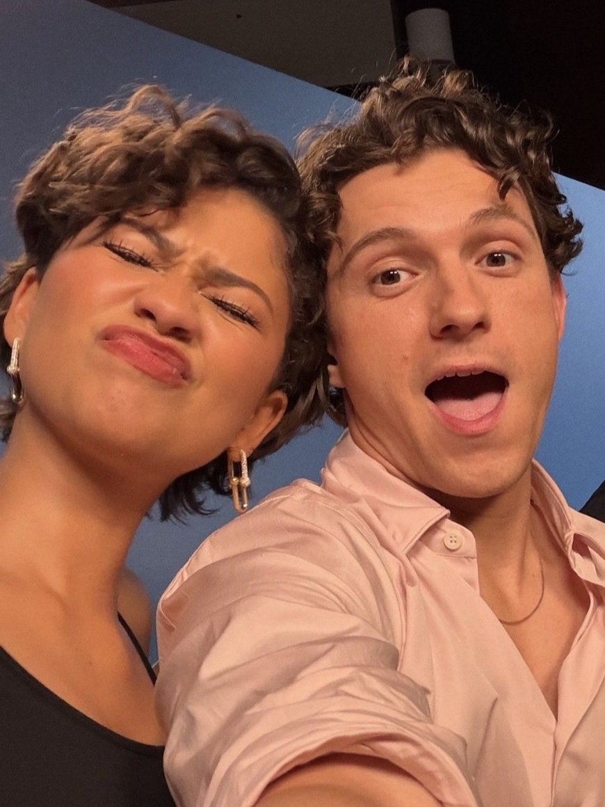 esterscline's tweet photo. o casal mais adorável do mundo https://t.co/NpLGZ0Zm0a