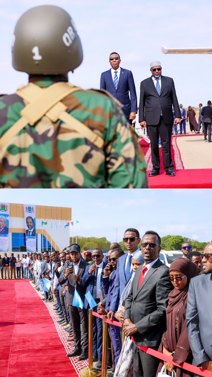 ARahmanMustaf's tweet photo. Under the leadership of H.E. @HassanSMohamud &amp; H.E. @HamzaAbdiBarre, 🇸🇴 continues to reach historic milestones. The democratic election and inauguration of H.E. Aden M Nur as South West State Leader reinforces constitutional governance, the rule of law, &amp; the will of the people. https://t.co/IU8domgrFG
