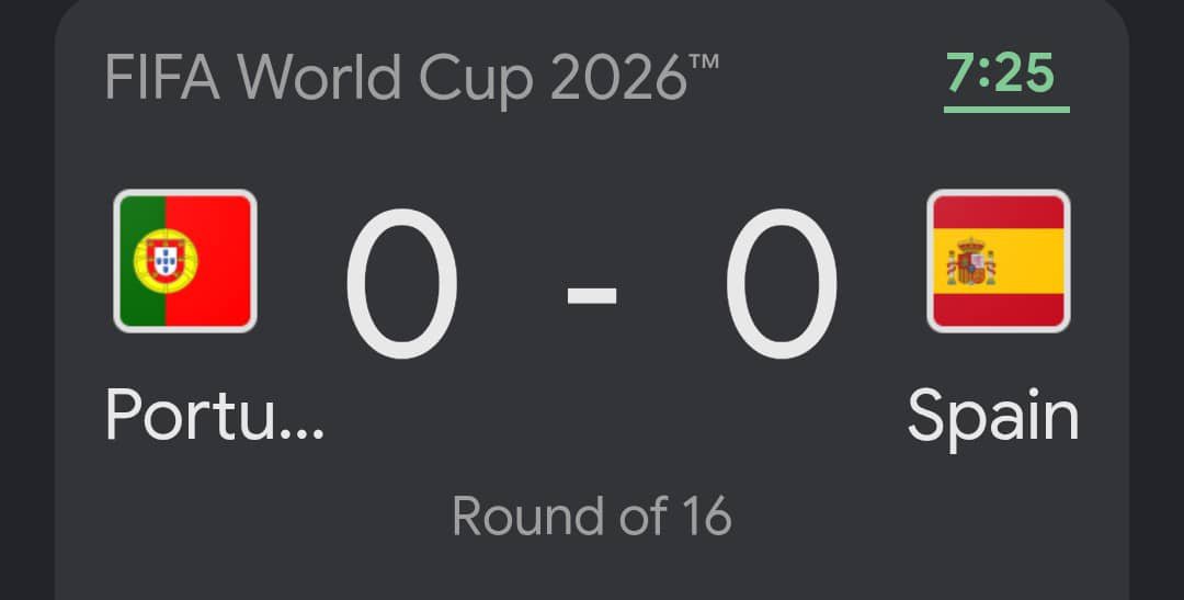 ViviVivian32107's tweet photo. The whole world is on this match, The goat will make wonders in a few minutes https://t.co/i8a0Kx9kTL