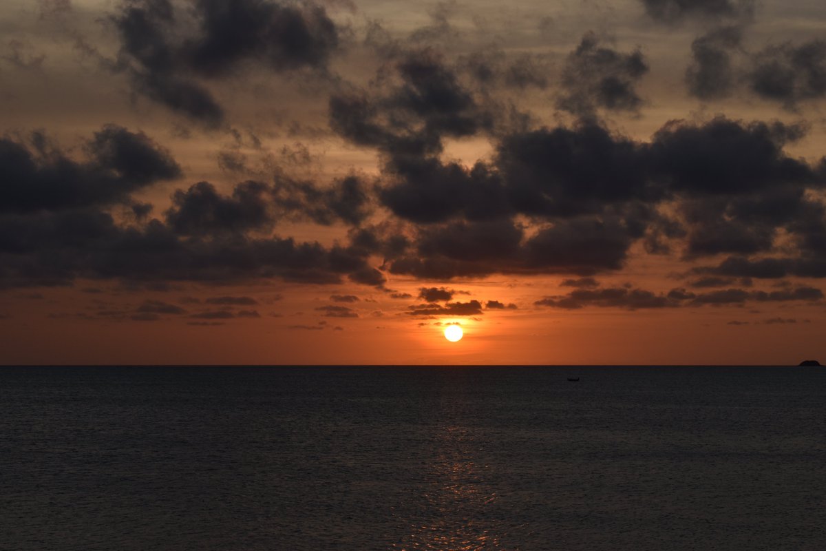FNDCol's tweet photo. ¡#FelizLunes⛅️! Esta semana la iniciamos con imágenes del departamento de La Guajira, un destino que, además de sus playas y paisajes costeros, alberga bosques secos tropicales, serranías, desiertos y una riqueza cultural única. Es un territorio de contrastes, donde la naturaleza, las tradiciones y la diversidad de sus ecosistemas crean escenarios inolvidables para quienes lo visitan.