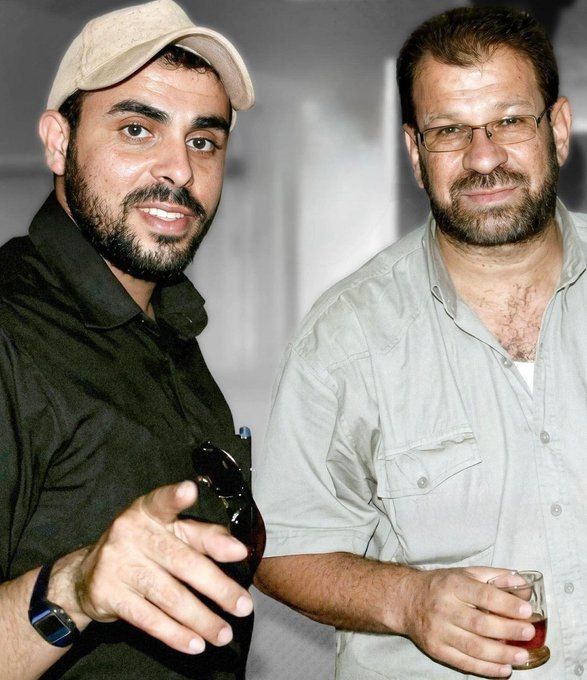 MyPalestine0's tweet photo. صورة تجمع الشهيد محمد شبانة أبو أنس قائد لواء رفح، والشهيد حذيفة الكحلوت أبو إبراهيم الناطق العسكري باسم كتائب القسام. https://t.co/2gGpIIFEze
