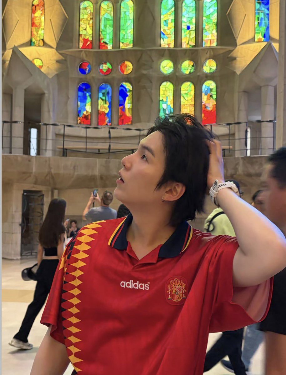 ali⁷ is seeing BTS ⦿ ☰ ☲ tweet media