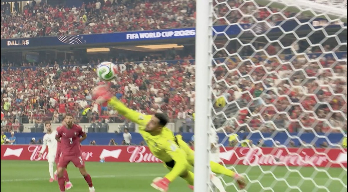 BlessingOl10160's tweet photo. 🧤 WHAT. A. SAVE.

A tremendous save by Portugal's goalkeeper to keep the score level! 🇵🇹🔥 https://t.co/mH34AMY6Ry
