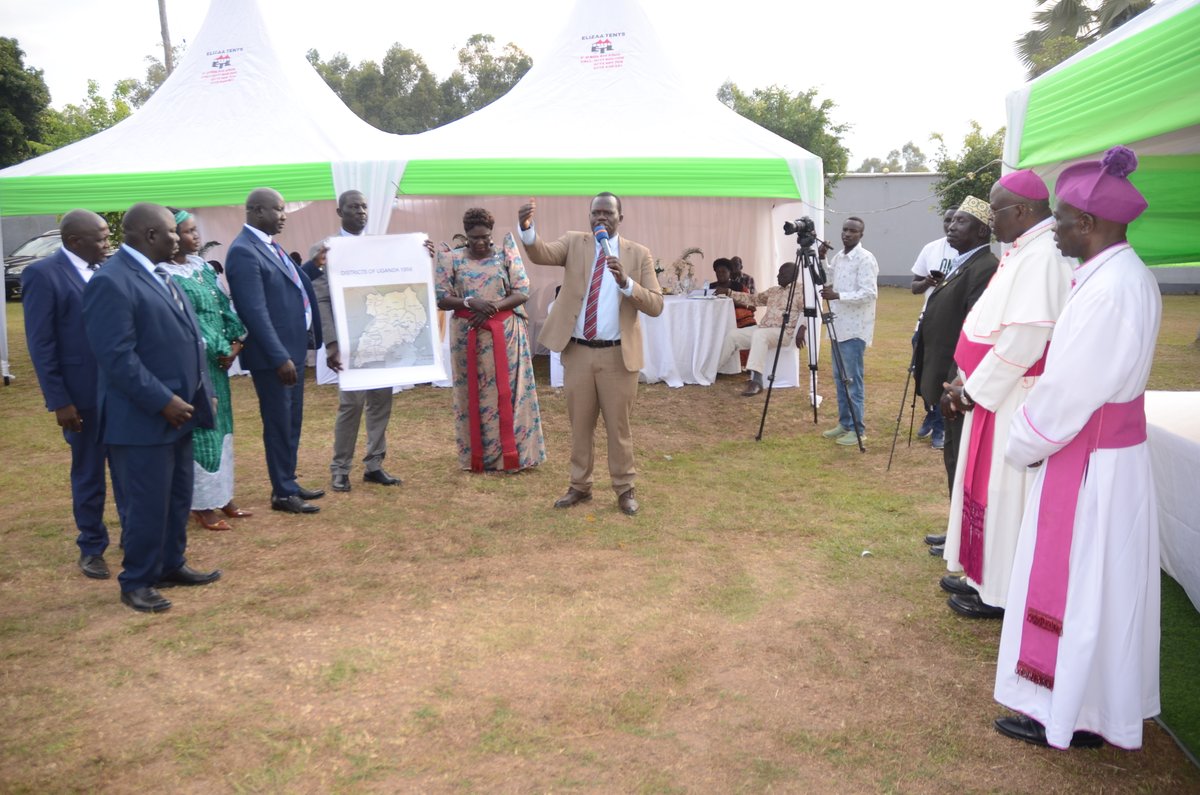 AruaDiocese's tweet photo. Members of Parliament, District and City Leaders, Cultural, Religious and Academic Leaders Gather for Historic West Nile Retreat https://t.co/OnAgR2oijc https://t.co/V9U82VqDZ2