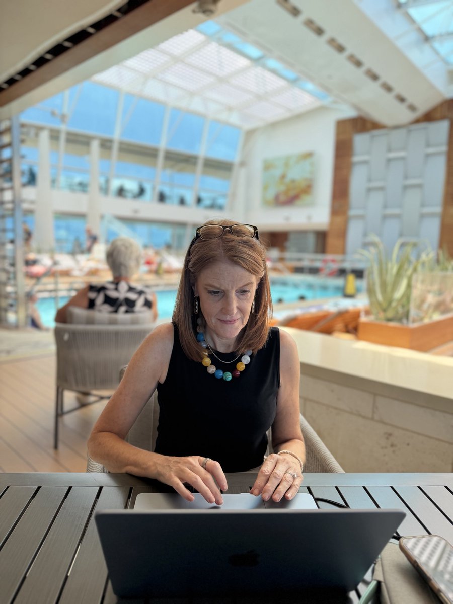 FMPooler's tweet photo. Dr. G ensures all patients are well before leaving port to officially kick off her vacation.  Bon voyage! 🛳️ https://t.co/N3vlNxOtXY