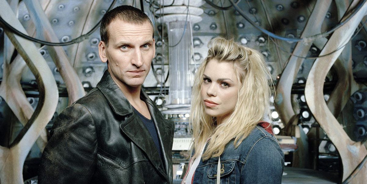 bigfinish's tweet photo. They're heading out to space, man!  https://t.co/8WilwNfe69 https://t.co/mDwFMqunEy