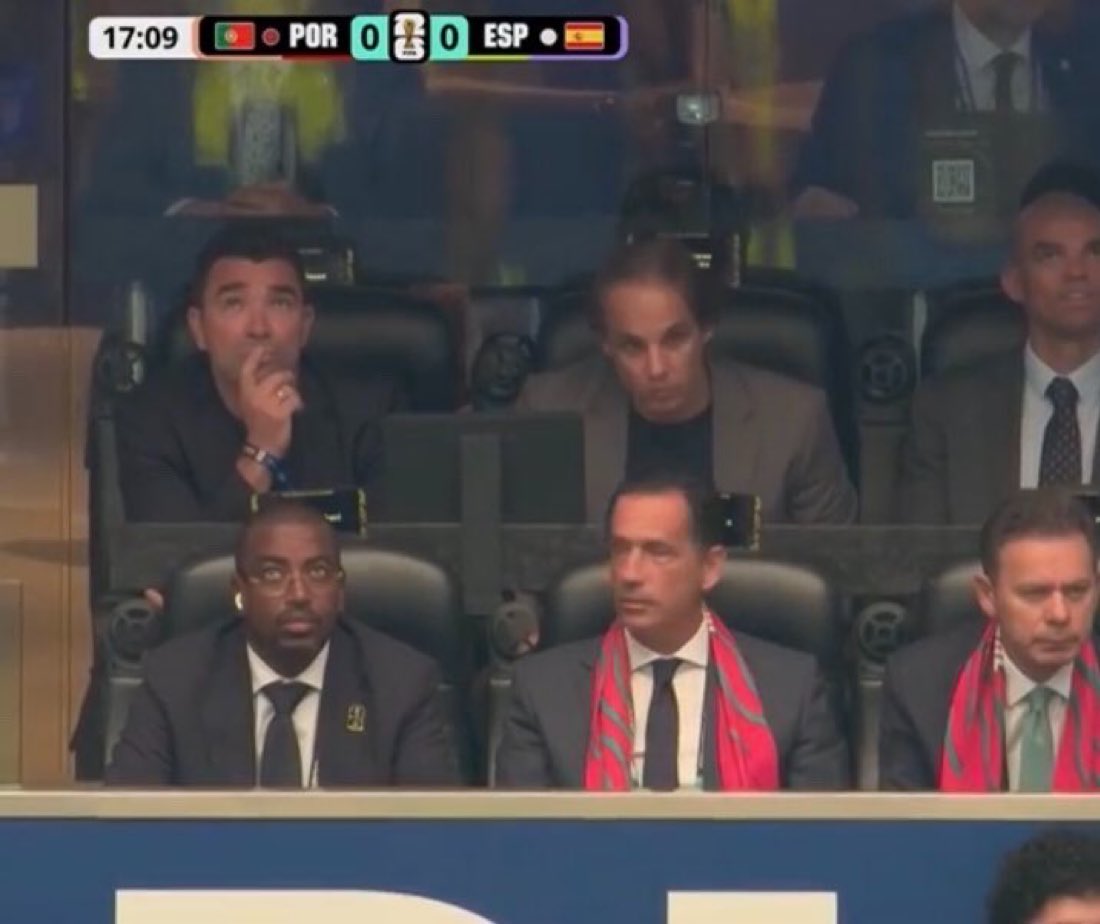 arielipillo's tweet photo. Gianni Infantino no asistió al mega partido entre Portugal 🇵🇹 y España 🇪🇸. https://t.co/KOU5VhH6i9
