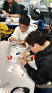 stemkidsnyc's tweet photo. STEM fun today at the I Have A Dream–Chelsea II Summer Adventure Program! 🌟 Students challenged stereotypes with Draw a Scientist 🎨, explored circuits ⚡, and engineered handheld fans 🪭 through hands-on learning!
#STEM #Engineering #HandsOnLearning #FutureInnovators #Summer https://t.co/3aU4unIpSX