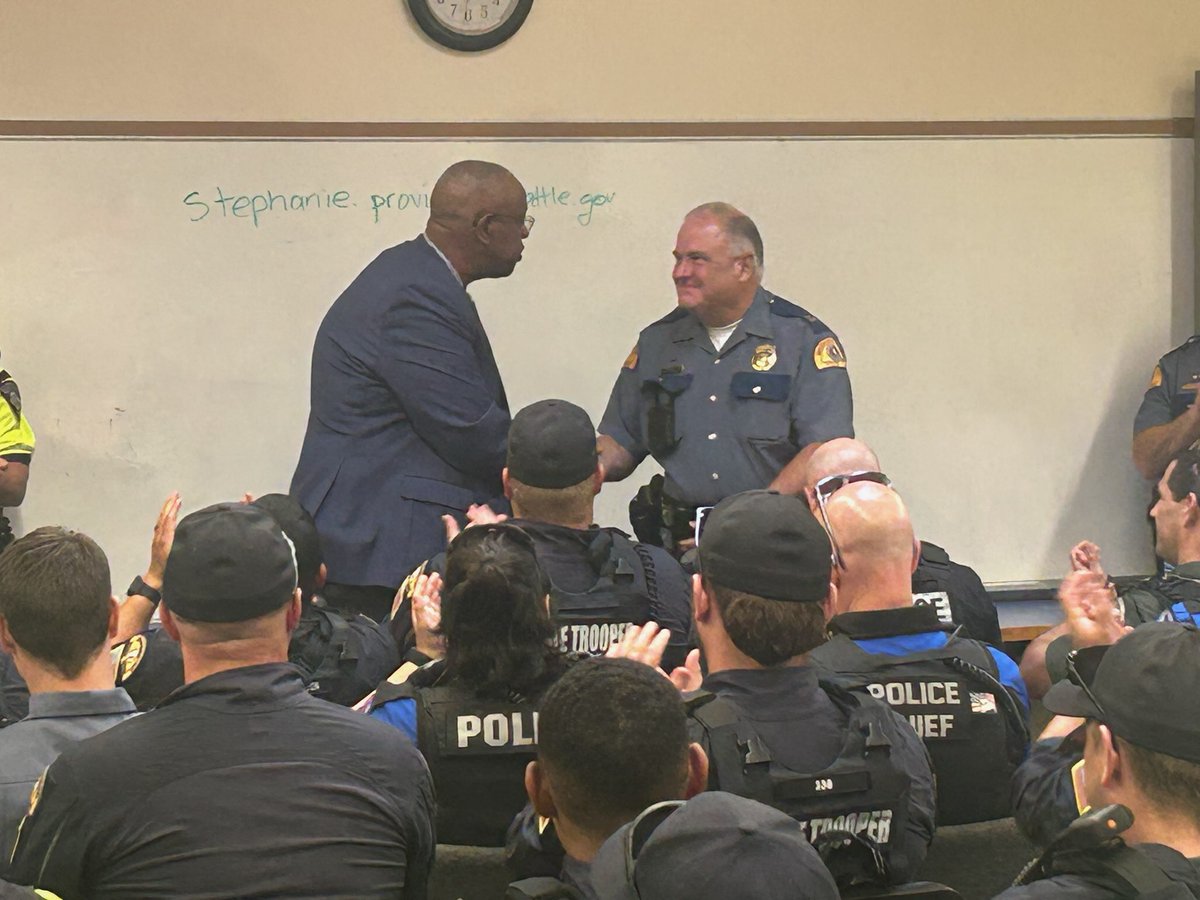 wspd2pio's tweet photo. It’s the final match briefing!  Chief Batiste was present to thank everyone and congratulate Captain Mead in his last week until retirement ! https://t.co/IuK2Eq2RnW