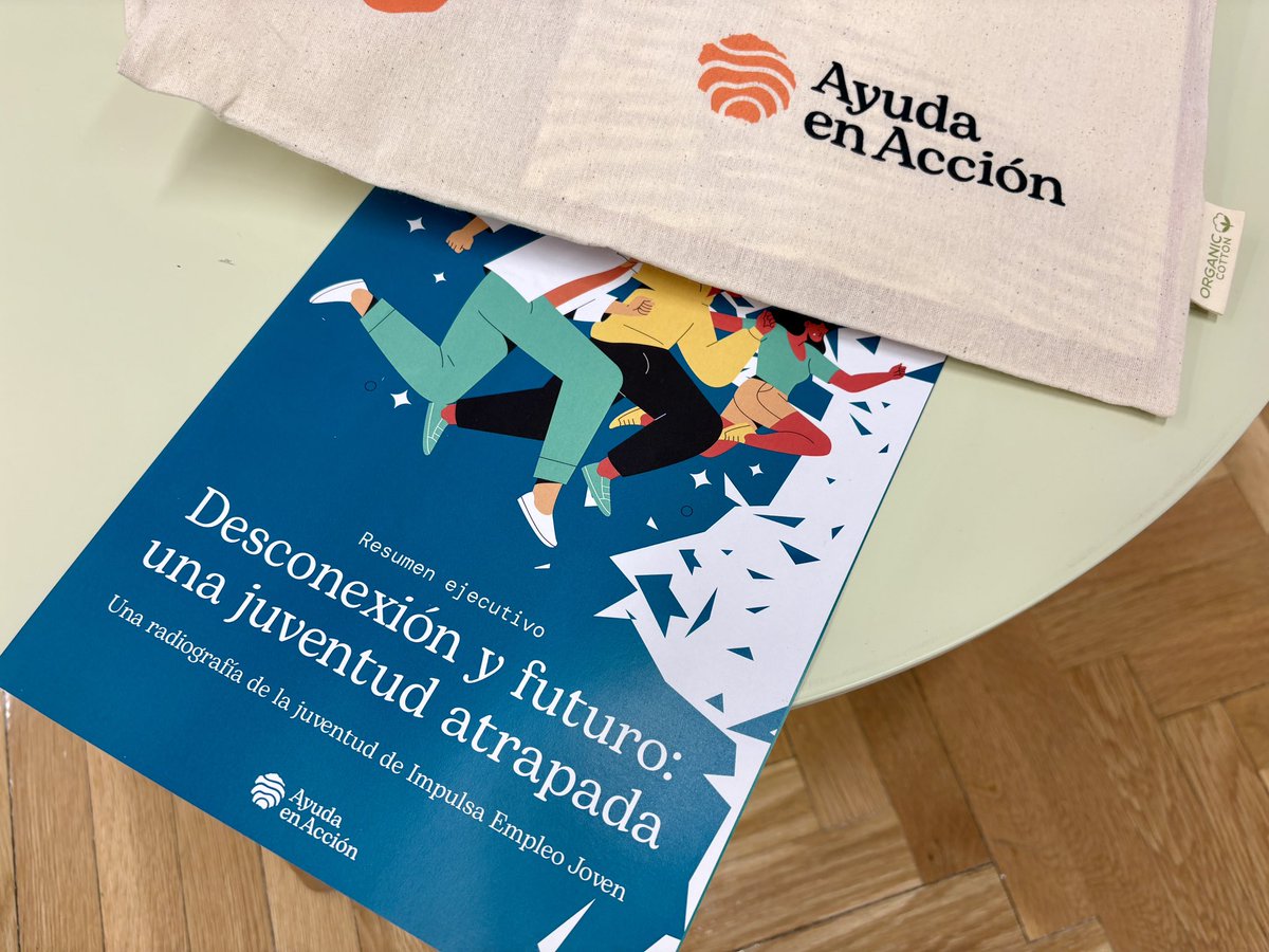 JuventudInfGob's tweet photo. La ministra Sira Rego ha desmentido en la mañana de hoy “el falso desinterés de la juventud por la política” y ha señalado “la incapacidad de las instituciones para garantizar las condiciones materiales que permitan desarrollar un proyecto de vida y participar en igualdad”. https://t.co/89rxHLmSd1