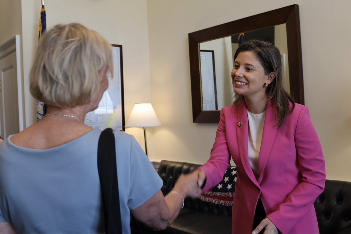 Congresswoman Maggie Goodlander tweet media