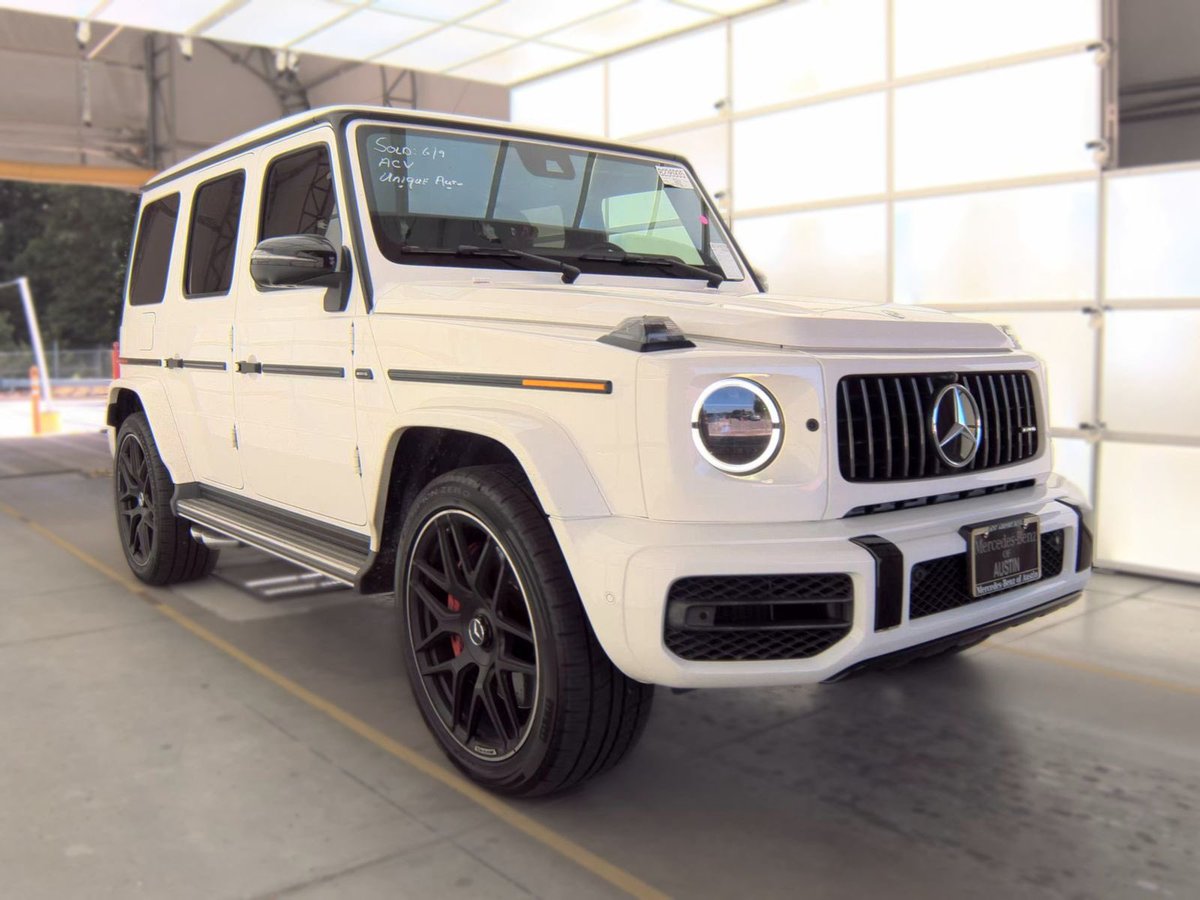 Kinglamarr___'s tweet photo. Think about this 2020 G63 AMG before you sleep! 🫵🏽 https://t.co/L3T87e5lbX