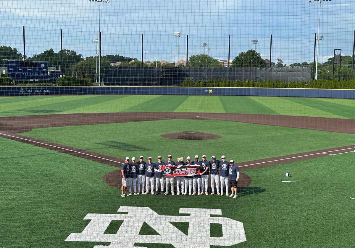 TCRoyals_2028's tweet photo. HUGE weekend for Triple Crown Royals 16u White!! 

Pastime University of Notre Dame - The Best of Great Lakes - PG Champions 🏆⚾️ 5-0!! @TCR_Baseball @PG_OhioValley @PG_Scouting @PerfectGameUSA #beroyal https://t.co/FGgMVTXyNI