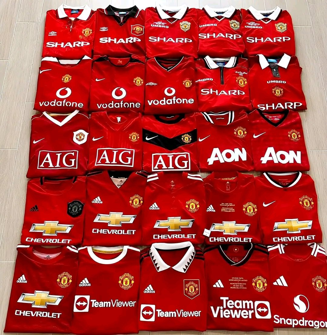filipelouta's tweet photo. Which jersey was Manchester United wearing when you first became a fan? 🔴👕 https://t.co/Ri6Q95bTQm