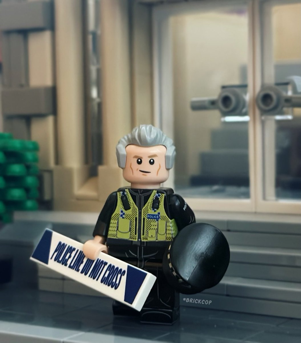 Brick_Cop's tweet photo. You know what would really help the perception of leadership?

Chief Inspectors and above actually policing. At least once a month.

Why? Not working shifts, not being assaulted and not having a camera shoved in your face, really does remove you from reality…🤷🏼‍♂️

#ThinBlueLine 🚨 https://t.co/1fXOuts3kZ
