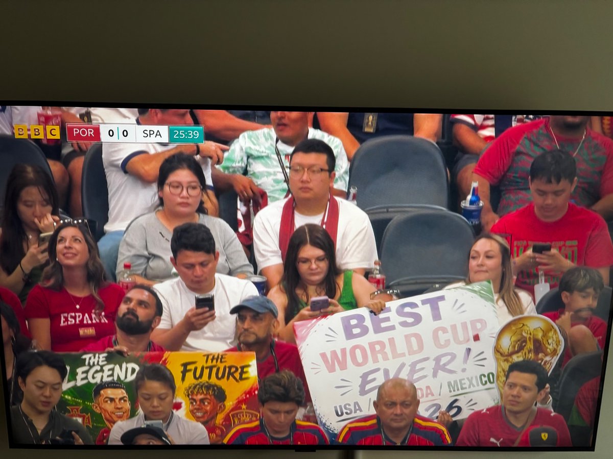 wekickballs10's tweet photo. Best World Cup ever, you can tell by the empty seats and the number of people on their phones during Spain v Portugal 😒 https://t.co/ga8WL3yNiO