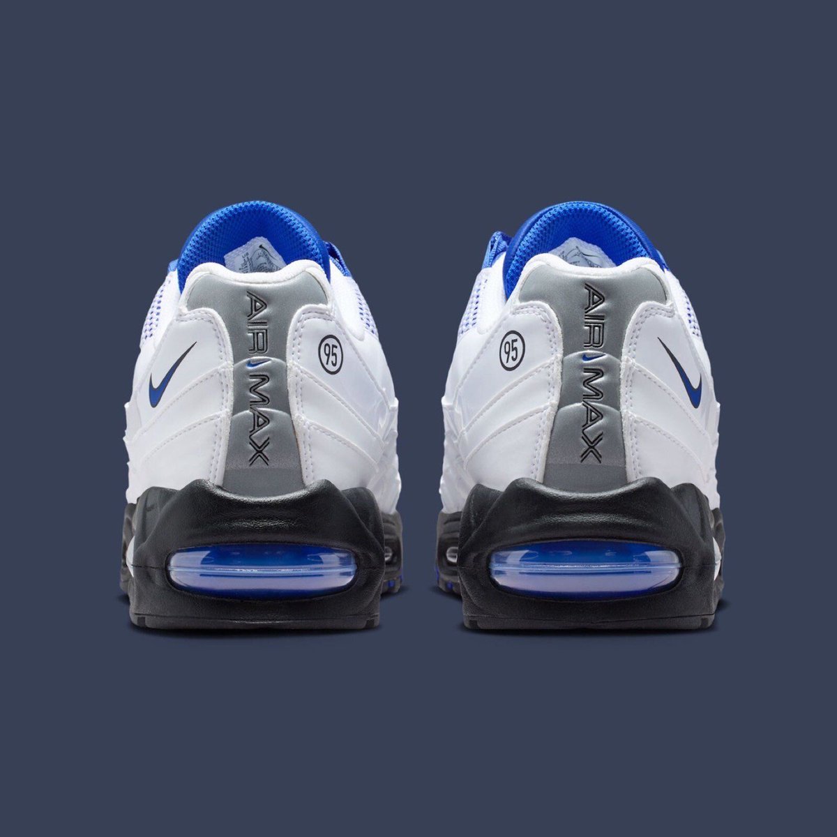 SneakerAlertHD's tweet photo. Nike Air Max 95 OG Big Bubble 'Total 90'

https://t.co/tfrjFkjLrB https://t.co/JReGRl4TRh