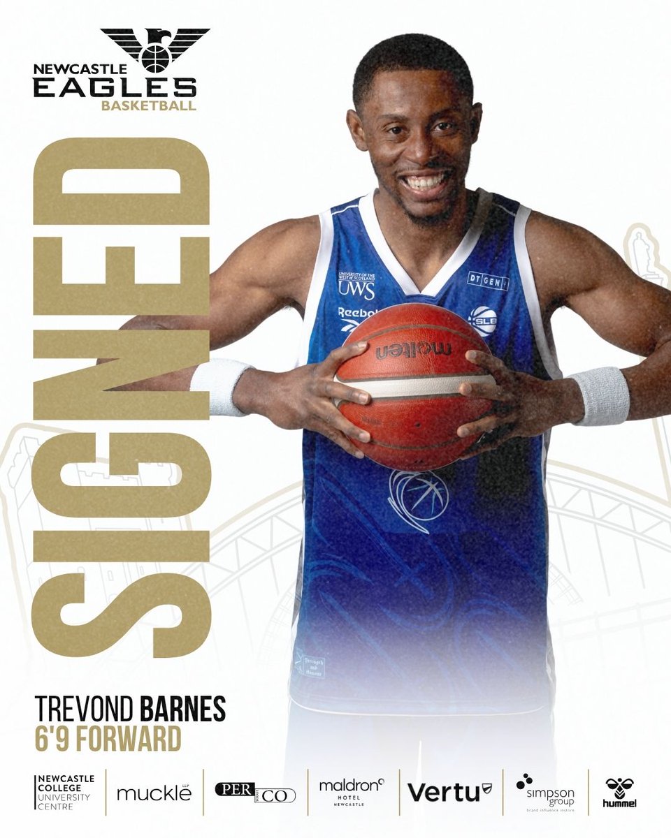 NewcastleEagle's tweet photo. 𝗕𝗔𝗥𝗡𝗘𝗦 𝗦𝗧𝗢𝗥𝗠𝗦 𝗕𝗔𝗖𝗞 𝗧𝗢 𝗕𝗥𝗜𝗧𝗔𝗜𝗡

✍️ We're pleased to announce 6'9 forward Trevond Barnes for his 2nd season in @SprLeagueBballM.

🦅 Join us in welcoming former @cal_gladiators @JustDeeccus to the Eagles!

📰 Full story https://t.co/8T79ajBlyb

#WeAreEagles https://t.co/MPy3wRehc2