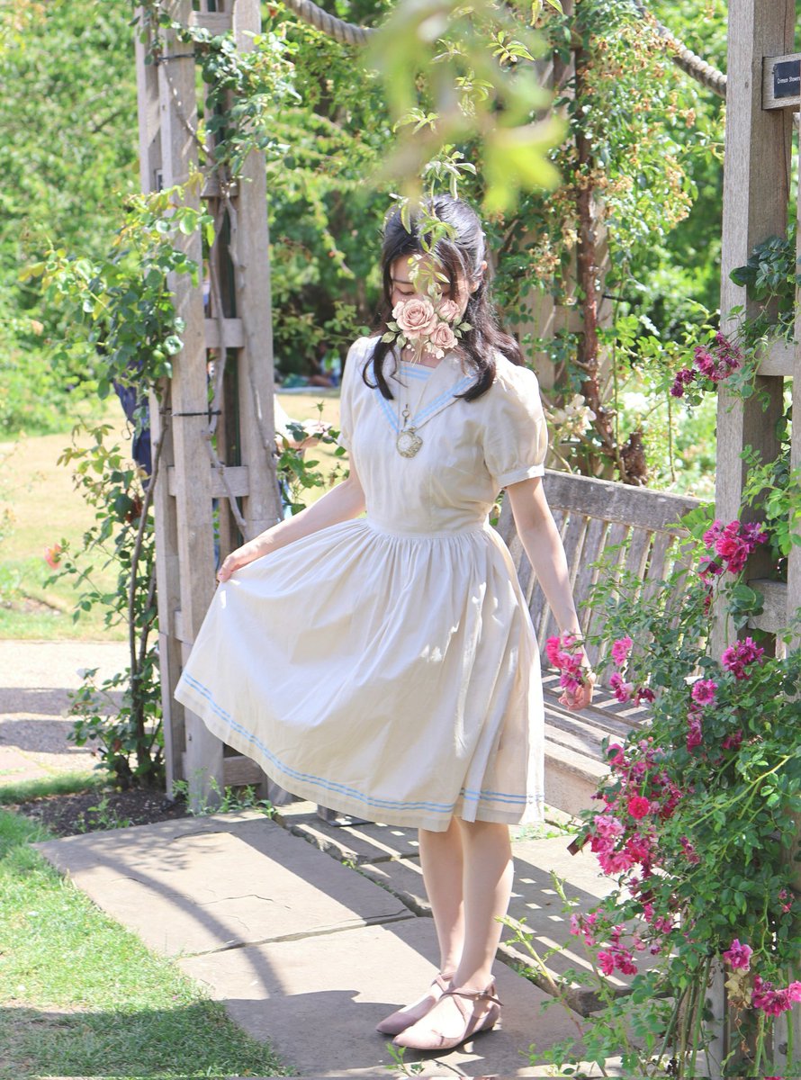 ichico_15_gl's tweet photo. 🌹𝓣𝓱𝓮 𝓡𝓮𝓰𝓮𝓷𝓽'𝓼 𝓟𝓪𝓻𝓴🌹
#moonafternoon_25周年 https://t.co/s0iP2onnQC