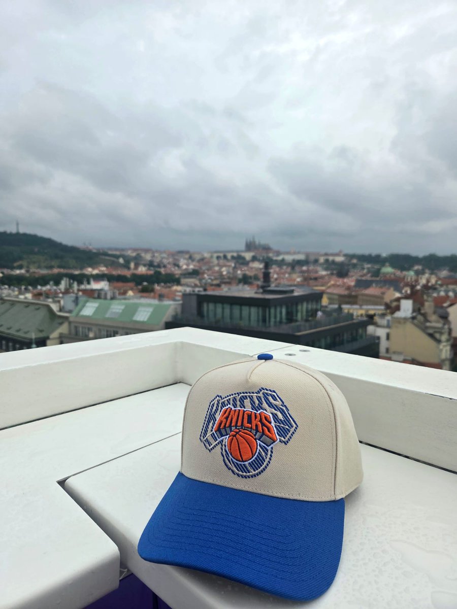 SophieThomas93's tweet photo. Best souvenir from the Prague trip? Easily this. Repping the Knicks everywhere! ๐งก๐ #NewYorkForever #Knicks #UKFan #AlwaysKnicks #NBA https://t.co/Rd0QyKYuNc
