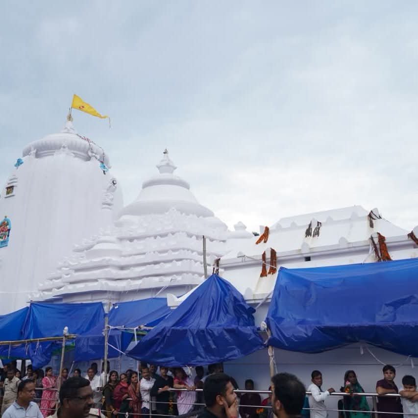 Ama_Jagannath's tweet photo. ଜୟ ଶ୍ରୀ ଅଲାରନାଥ। 🙏

 #ilovejagannath  #Alarnath #Brahmagiri https://t.co/U4XondFN9z