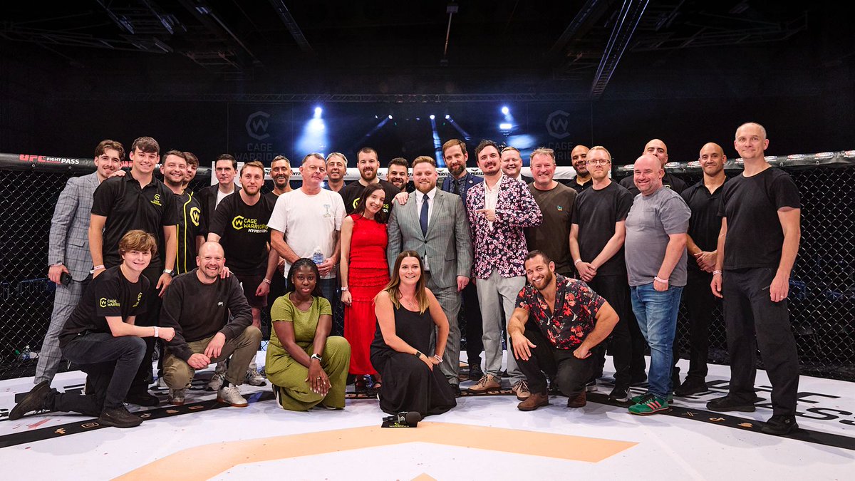 MMABrad48's tweet photo. Some words about my good friend Mr Hywel Chaplin, as he hangs up the @CageWarriors mic...

https://t.co/m4msrHdkMp https://t.co/YFDx3mQblZ