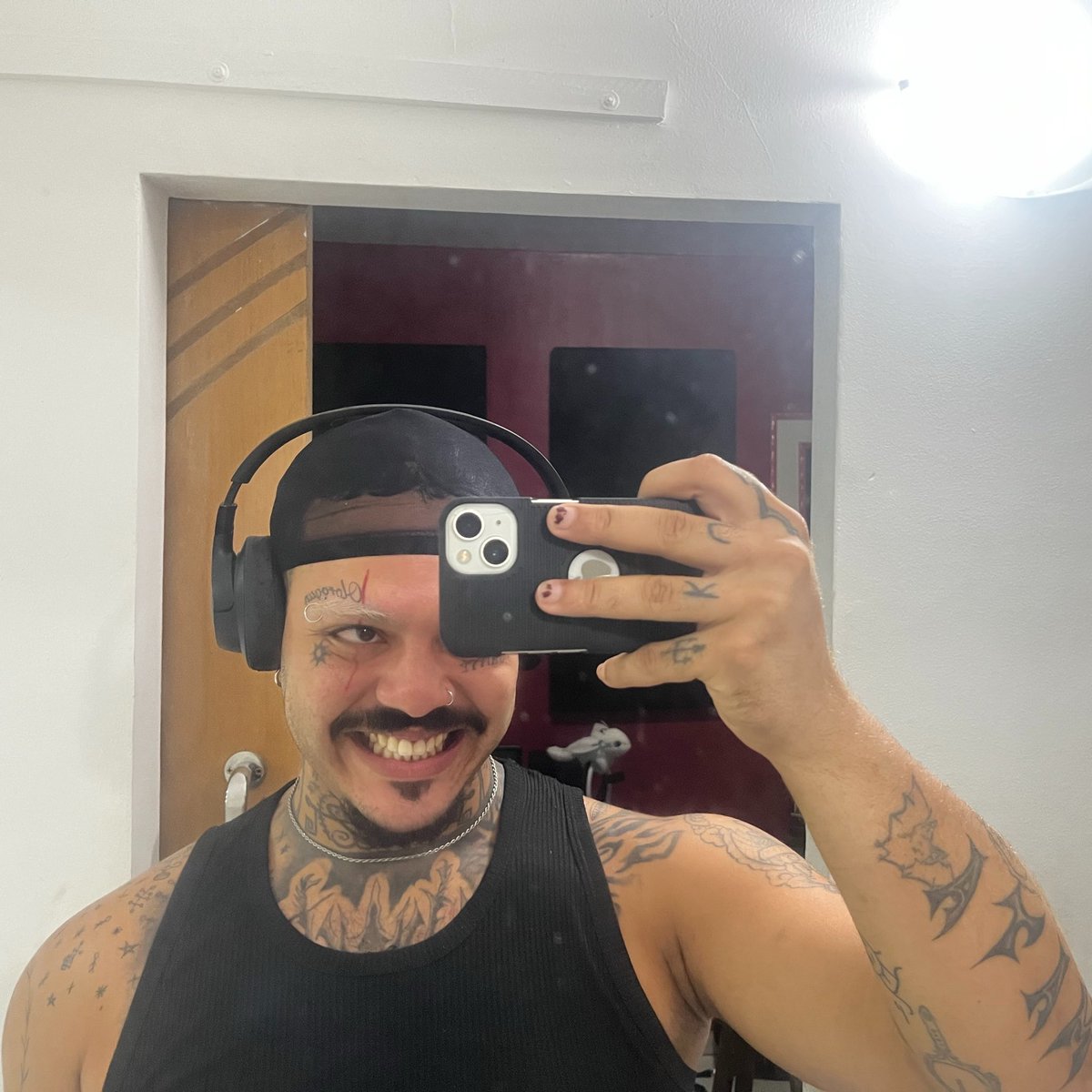 Ikuthekid's tweet photo. Voltei nessa porra.
Álbum 07/09. https://t.co/2oQ04YwbNw