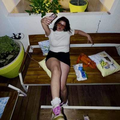seversinaskiim's tweet photo. #YeniProfilResmi https://t.co/9s9IWNc5Nv