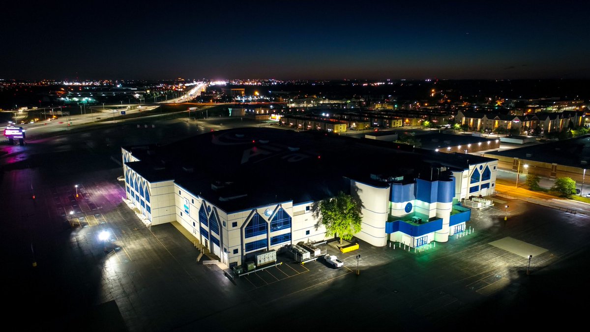 EVW_Company's tweet photo. 📣 Its Monday and #EVW fans know that day means #BRAWL as we return to your virtual screens and we are coming at you from Horizon Arena, Rosemont, Illinois with more live action matches, several new signings join the Architect and Goddess Divisions with news on our July #PLE 📣 https://t.co/wPgNdET42j