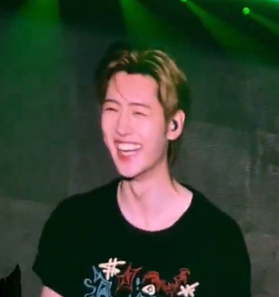 cupcakeheee's tweet photo. i don’t think i’ll get over how happy sunghoon was in brazil concert 🥹🥹🥹 https://t.co/3prXSIw1xg