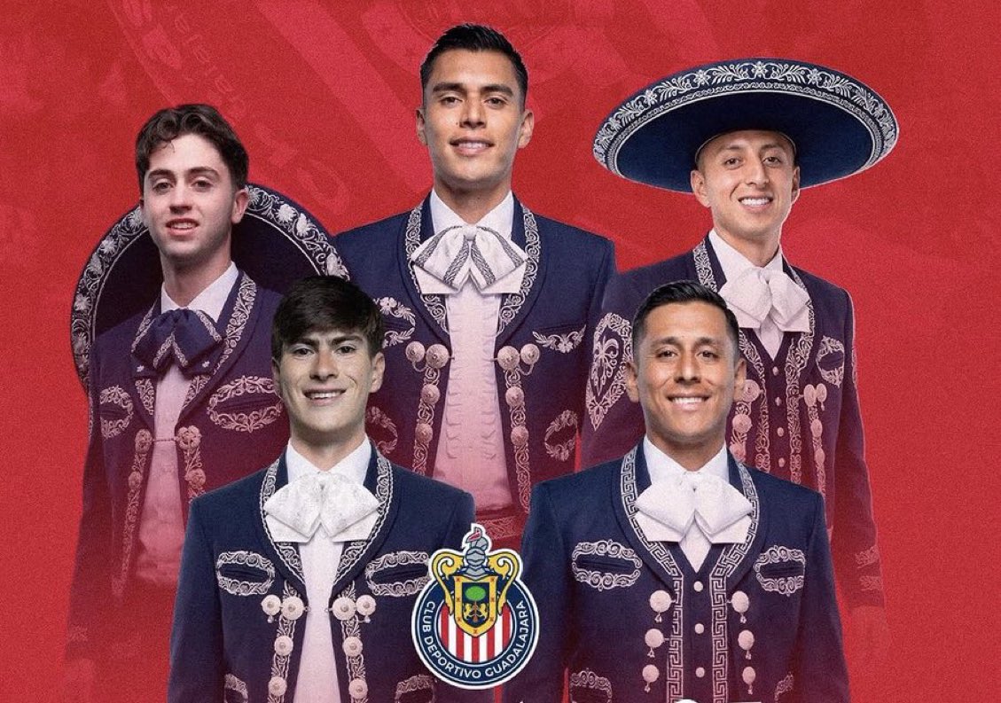 checocrispis's tweet photo. Nos eliminan de la selección y queda la liga MX, en corto yo: https://t.co/dCQr6z5FlG