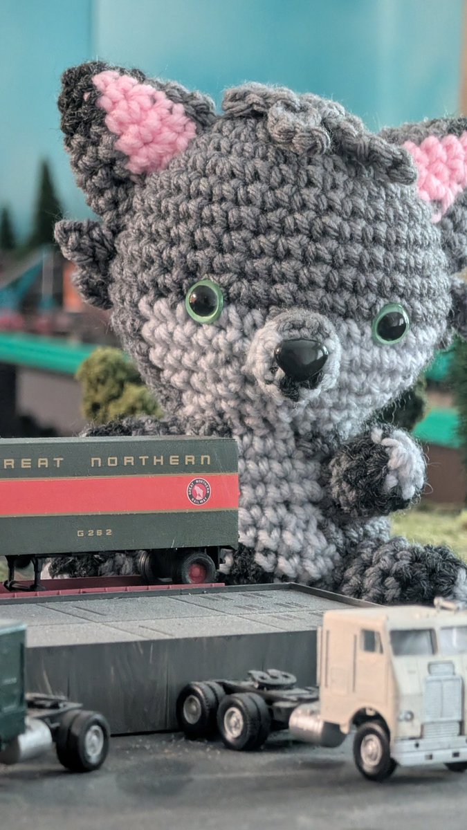 CaptainConvel's tweet photo. Look at this goober! Crochet Convel by WhatTheBeck https://t.co/FQaavKypqf