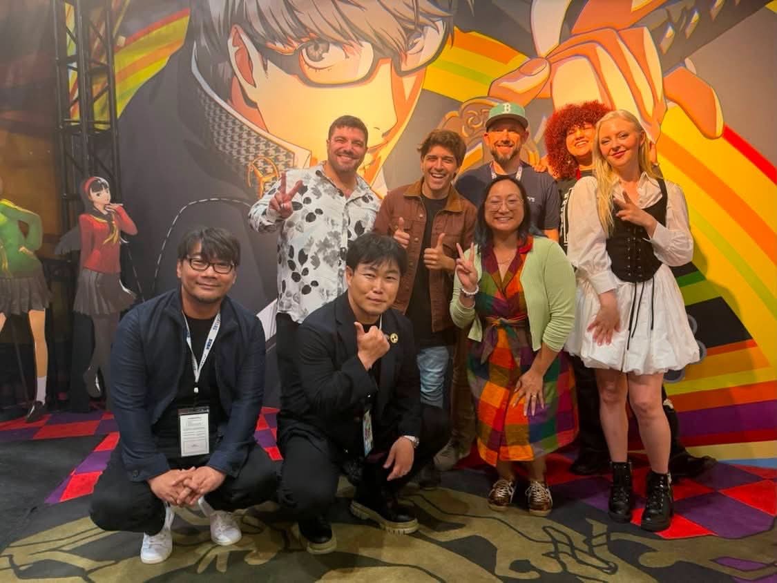 NazeehTarsha's tweet photo. I leave this weekend with my heart full and truly appreciative and grateful for everything. 

For this post, I wanted to highlight my thanks and gratitude toward @Atlus_West, @SEGA and everyone involved with Persona 4 Revival. It truly is such a privilege getting to stand where I am.

Alongside seeing all the amazing displays, it was especially an honor getting to meet with Shigenori Soejima and Kazuhisa Wada and personally give them my thanks and gratefulness for all their hard work and for the opportunity of a lifetime.

To the fans, my cast and crew, Atlus, Sega and just near damn everyone. Thank you all so much from the bottom of my heart 💛