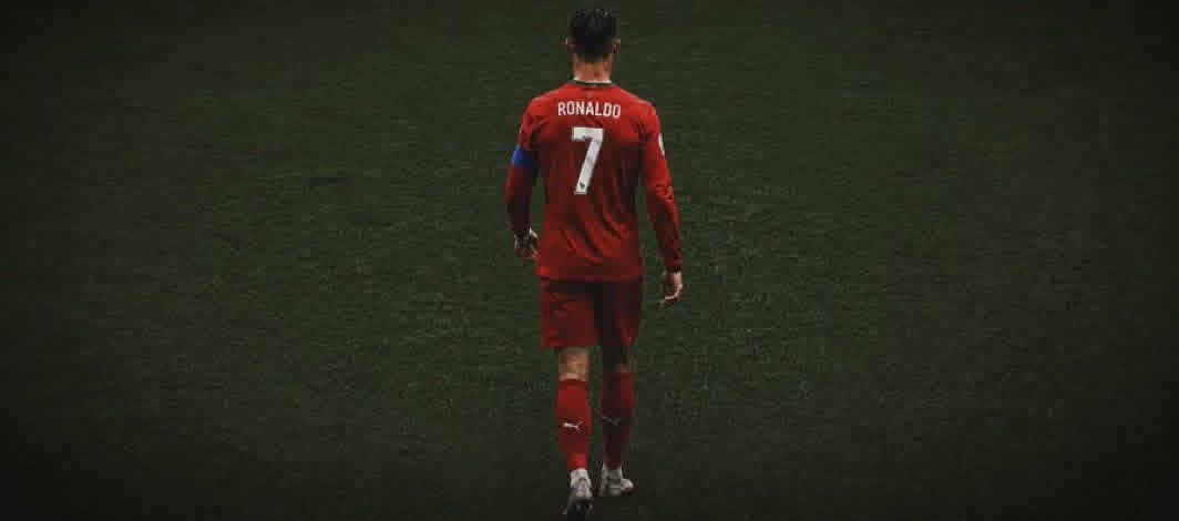 alkufani's tweet photo. ماذا كانت البرتغال قبل كريستيانو رونالدو ؟ لاشيء 

وماذا ستكون بعد اعتزاله ؟ أيضا لاشيء https://t.co/8IfawuPuzn