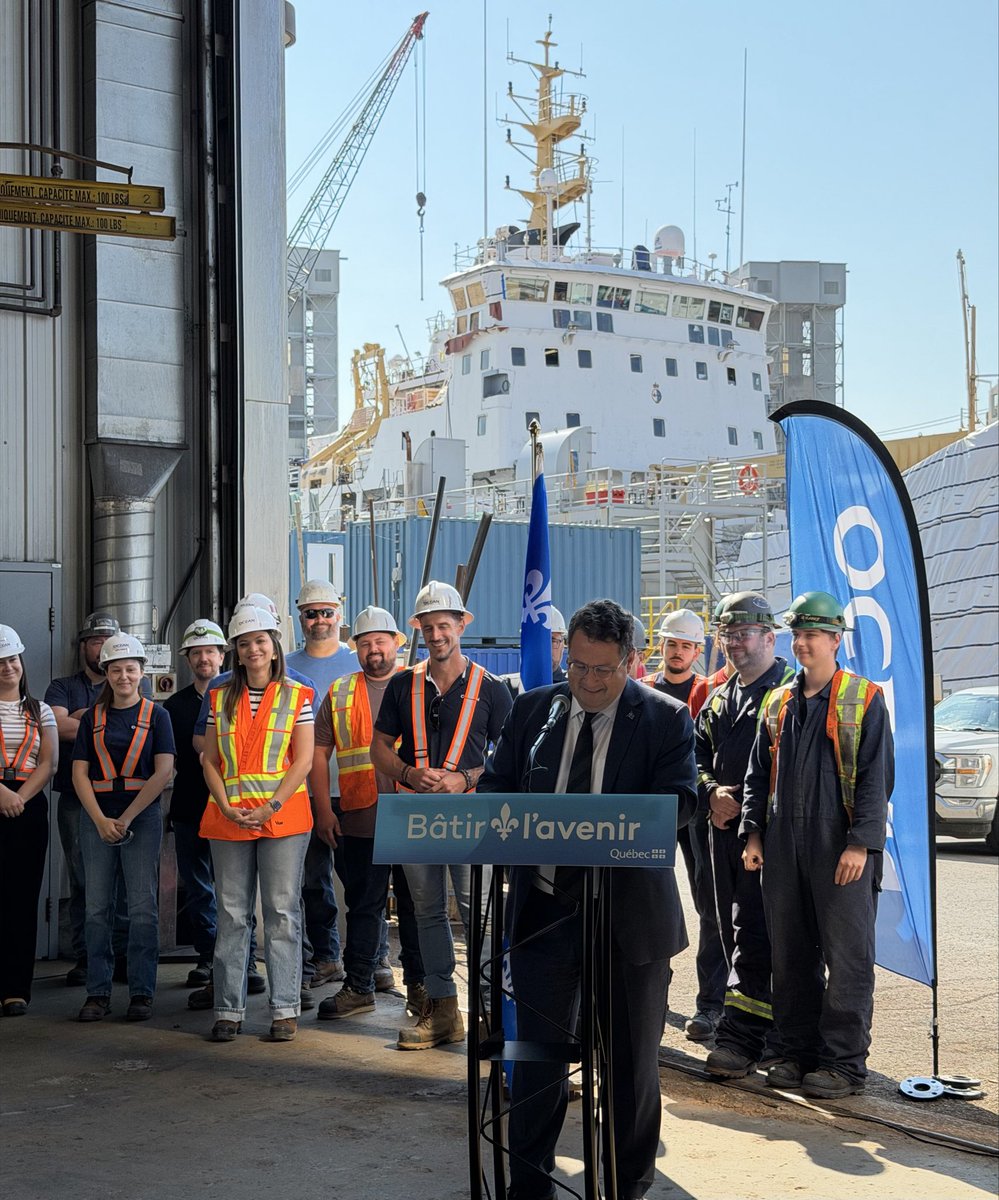 BDrainvilleQc's tweet photo. Industrie maritime 🤝🏻 Québec 

Aujourd'hui, nous investissons 29,2 M$ pour soutenir l'expansion du Groupe Océan (projet de 58,4 M$), un fleuron québécois qui fait rayonner notre savoir-faire depuis plus de 50 ans. ⛴️

Grâce à cet investissement, l'entreprise pourra accroître sa capacité de réparation et de maintenance navales, créer jusqu'à 40 emplois de qualité et mieux se positionner pour décrocher des contrats d'envergure, notamment dans le secteur de la défense. ⚓️

Quand une entreprise d'ici a l'ambition de grandir, notre gouvernement est au rendez-vous. 💪🏼

En renforçant notre industrie maritime, on renforce aussi notre économie, notre chaîne d'approvisionnement et notre autonomie économique.