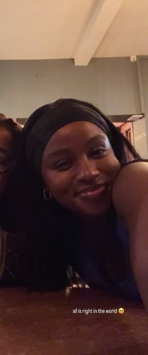 franstirlington's tweet photo. these pretty faces are really gonna kiss on my screen next year like… ppl don’t understand how serious this is https://t.co/W3lvTPNhuT