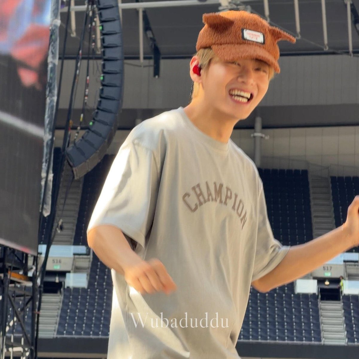 taeguide's tweet photo. ??????????? https://t.co/mHCOGrwVJe