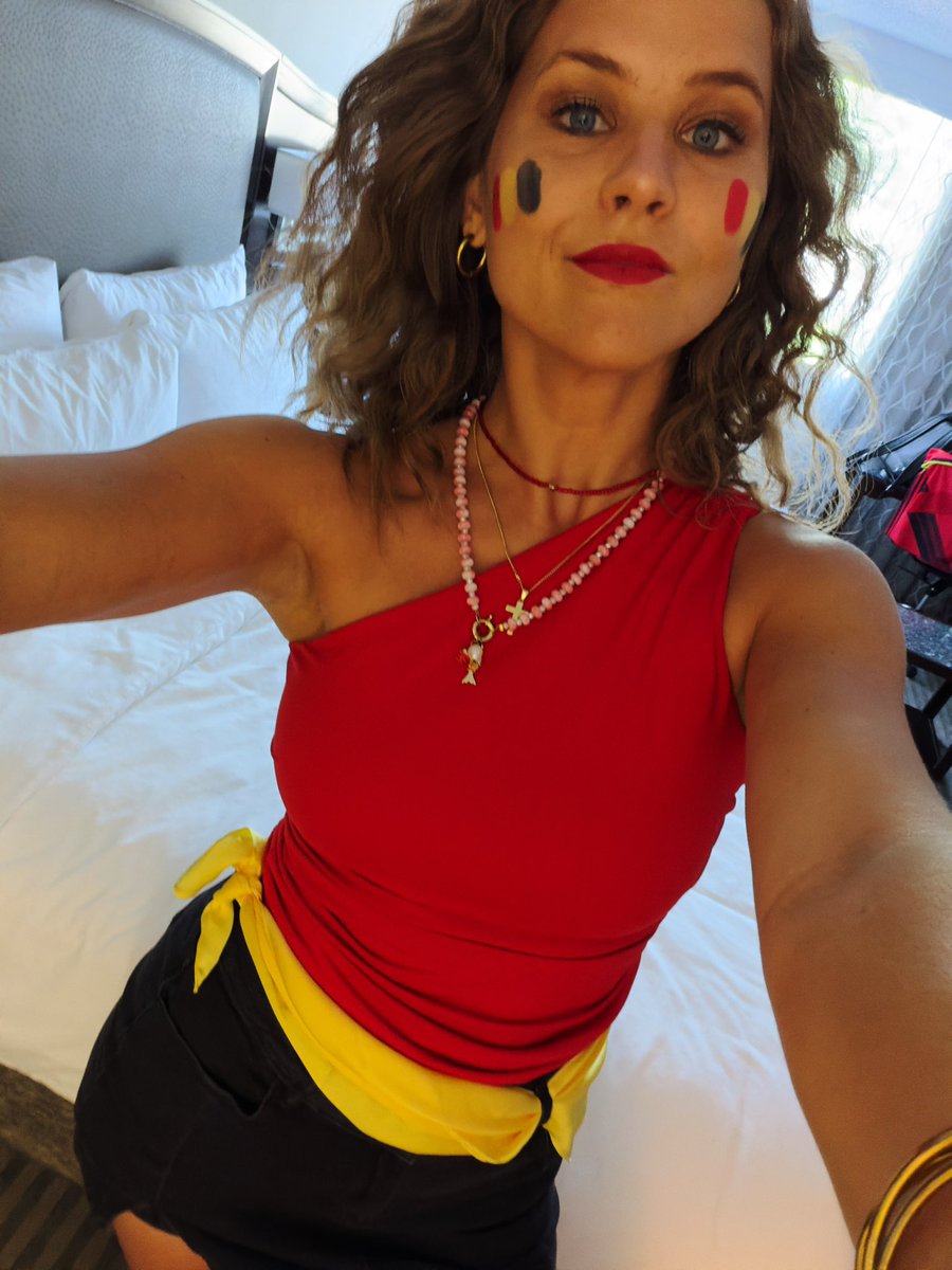 LauDorp's tweet photo. GOOOOOOO RED DEVILS 🇧🇪🇧🇪🇧🇪 https://t.co/cws3nhIYnk